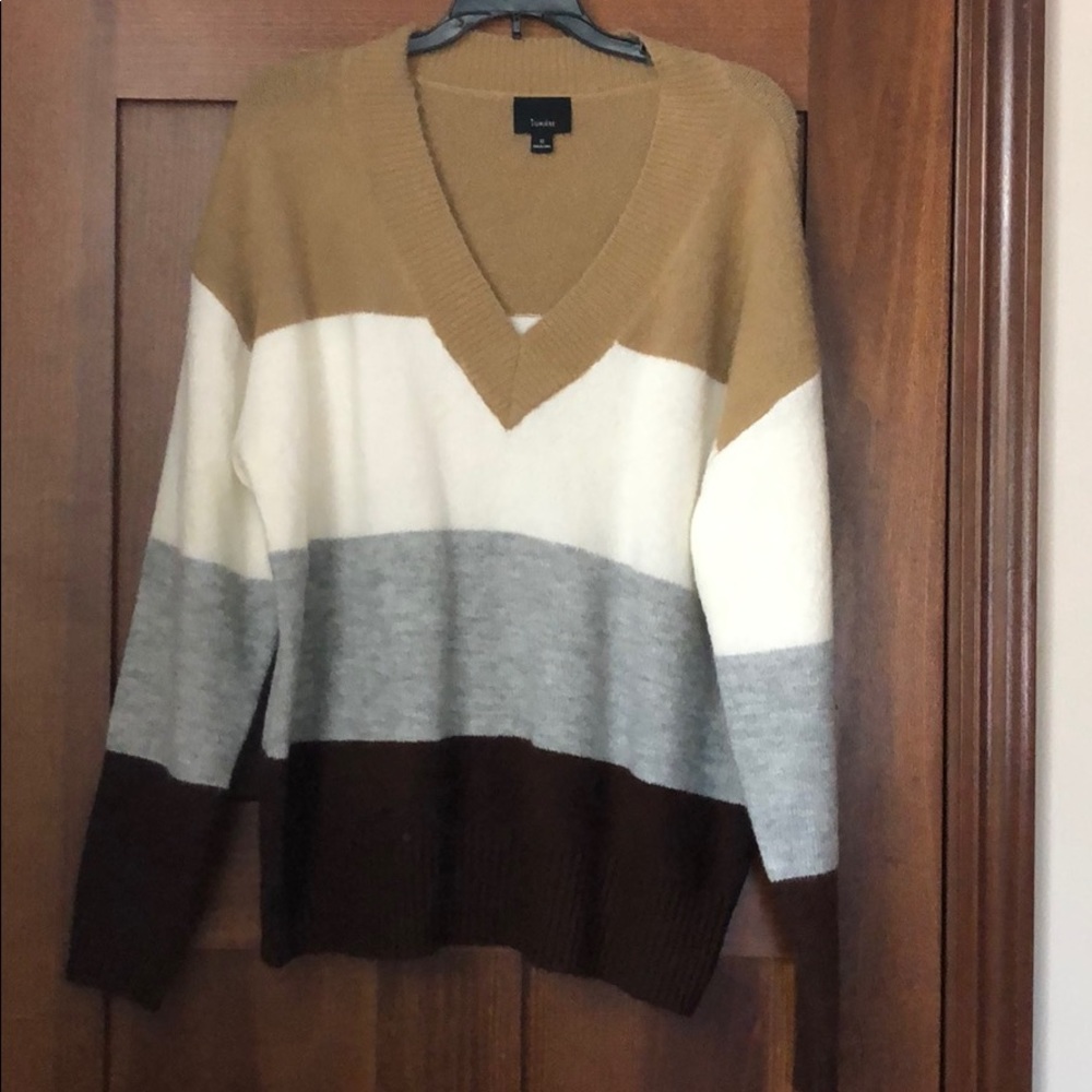 NWOT  woman’s striped sweater size Medium